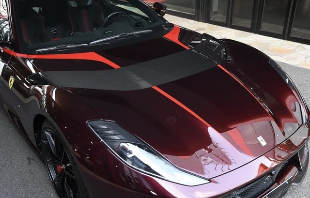 Ferrari 812 Competizione V12 engine