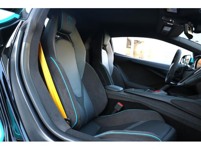 Lamborghini Revuelto interior