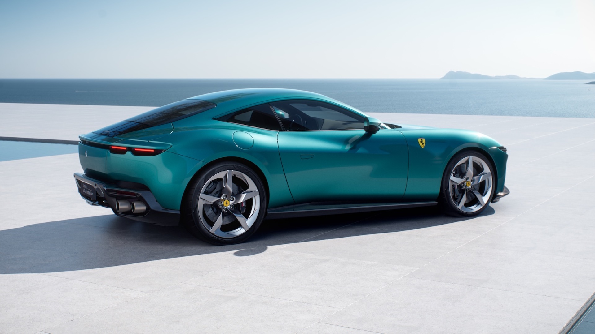 Ferrari Amalfi side profile